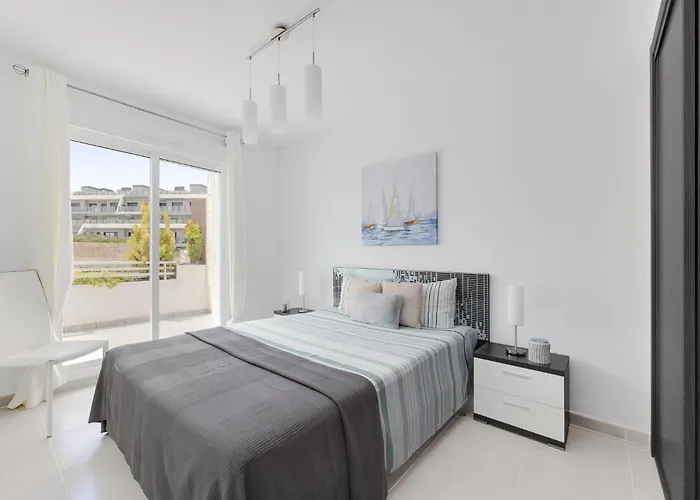 아파트 Nova Eleni